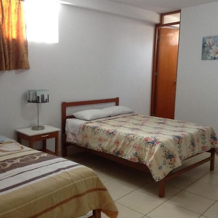 Hostal La Estancia Ика Екстериор снимка